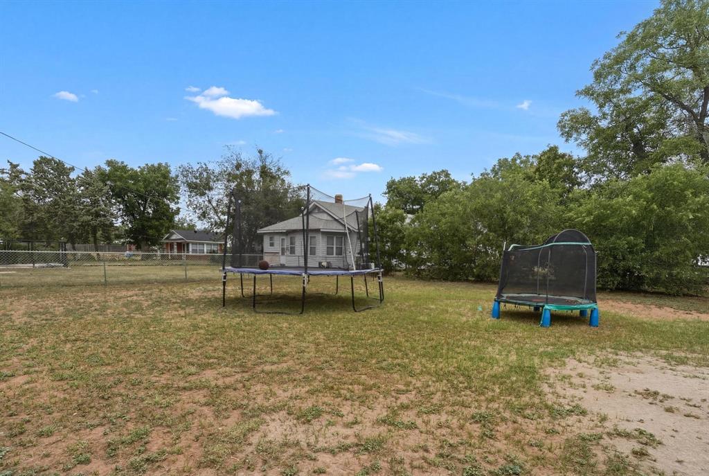 512 Yucca Street Merkel, TX 79536 - Photo 29 of 34