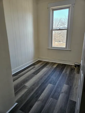 $2,150 | 195 Winfield Avenue, Unit 2, Jersey City, NJ 07305