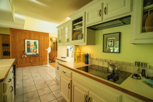 $838,847 | 3813 Utah Terrace, Wellsville, KS 66092