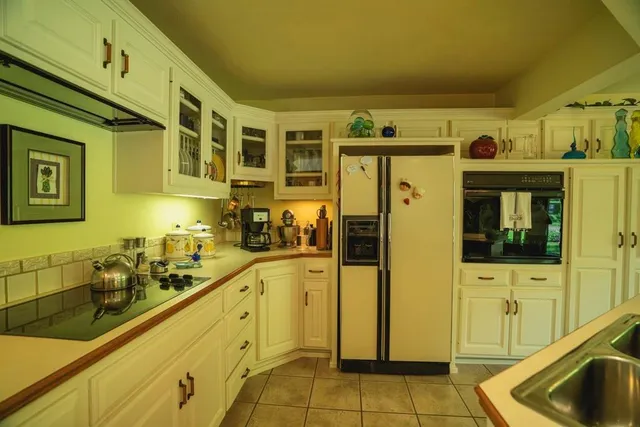 $838,847 | 3813 Utah Terrace, Wellsville, KS 66092