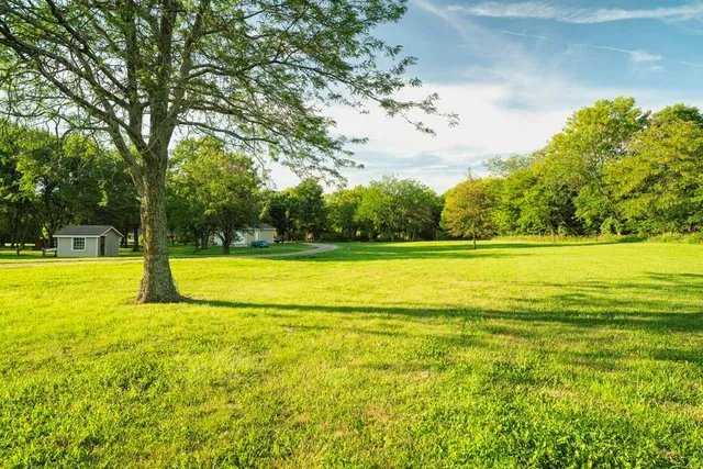 $838,847 | 3813 Utah Terrace, Wellsville, KS 66092