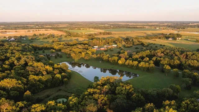 $838,847 | 3813 Utah Terrace, Wellsville, KS 66092