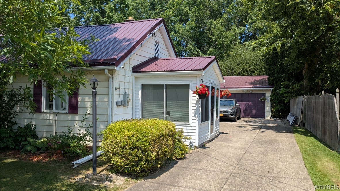 3287 Whitehaven Road Grand Island, NY 14072 - Photo 42 of 50 Summer 2025 picture