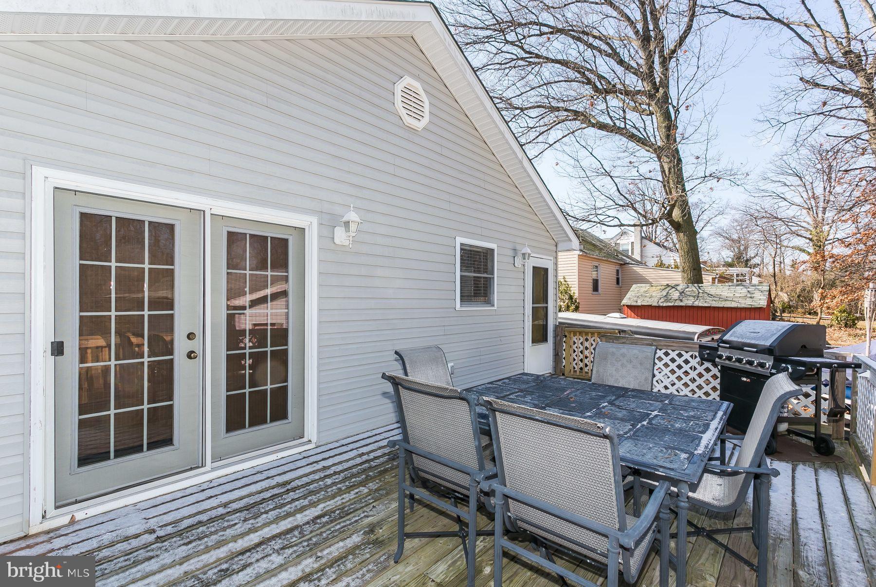 3822 East Joppa Road Baltimore, MD 21234 - Photo 7 of 10 Exterior (Rear)