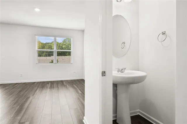 $2,000 | 2615 Senegal Way, Atlanta, GA 30331