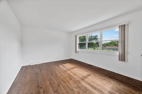 $999,000 | 412 Lavergne Avenue, Wilmette, IL 60091