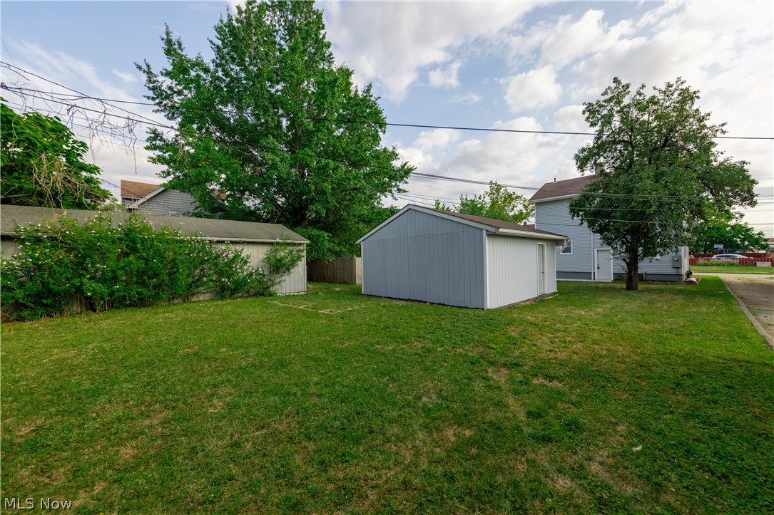 1677 Hillview Road Cleveland, OH 44112 - Photo 28 of 28 Gallery Image 28