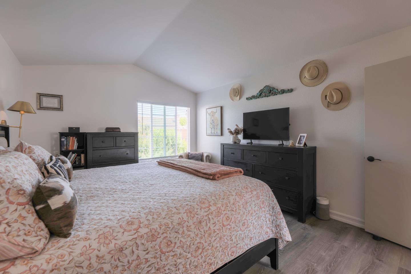 166 Sutton Way Salinas, CA 93906 - Photo 20 of 29