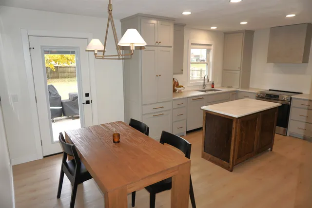 $299,900 | 207 North Dousman Street, Prairie du Chien, WI 53821