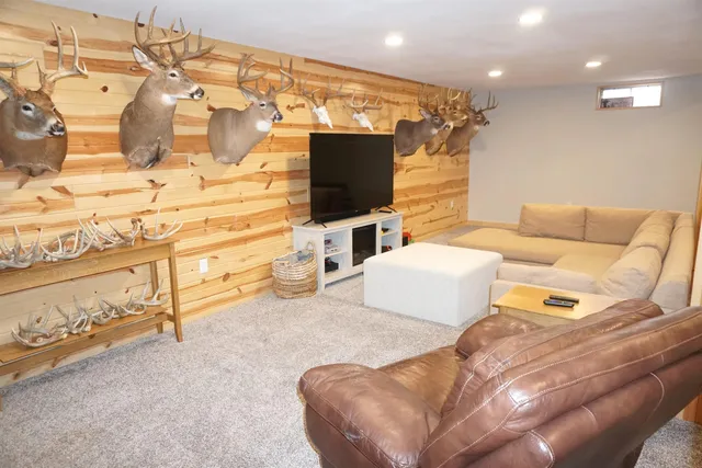 $299,900 | 207 North Dousman Street, Prairie du Chien, WI 53821