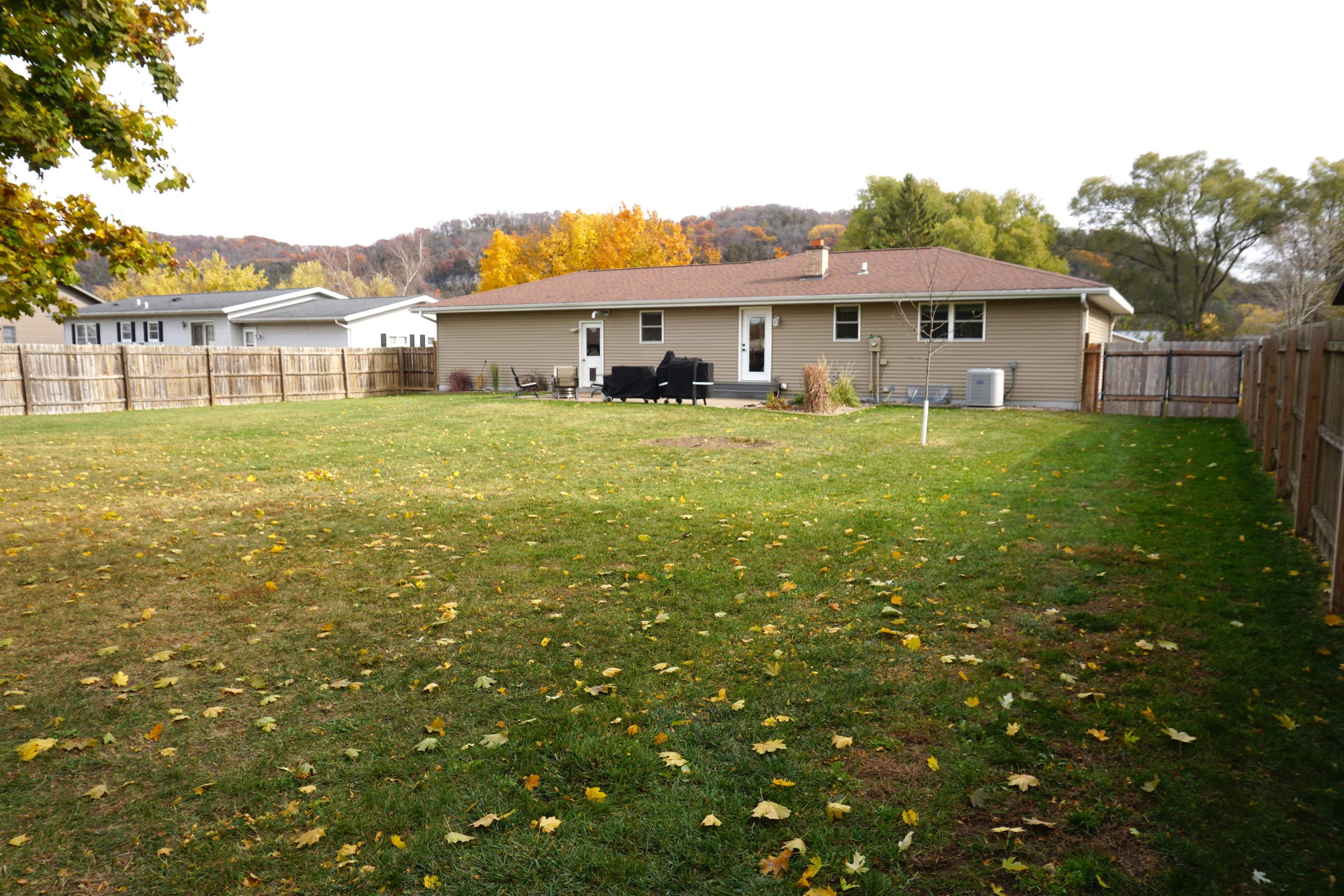 207 North Dousman Street Prairie du Chien, WI 53821 - Photo 33 of 39