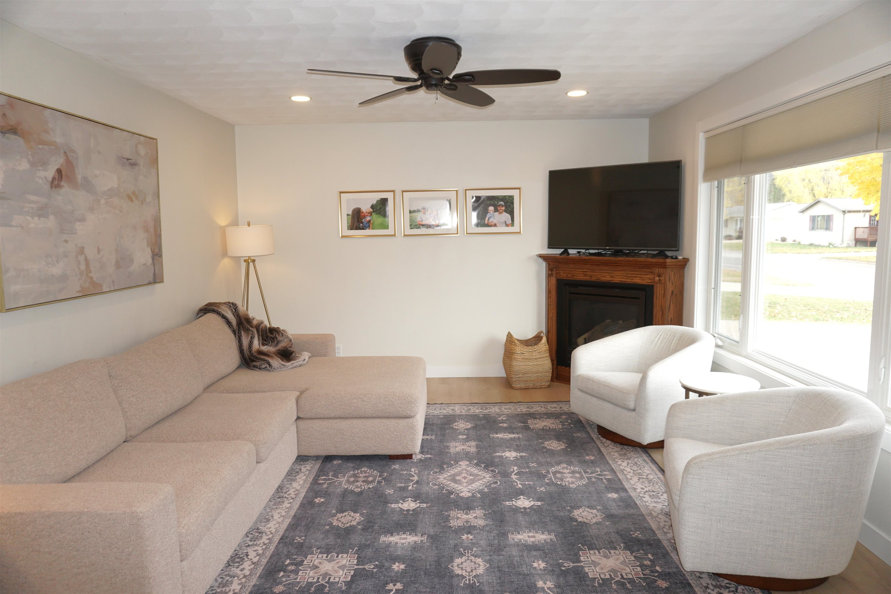 207 North Dousman Street Prairie du Chien, WI 53821 - Photo 4 of 39