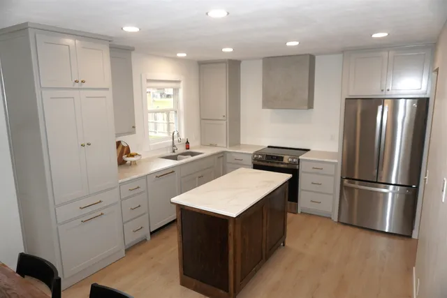 $299,900 | 207 North Dousman Street, Prairie du Chien, WI 53821