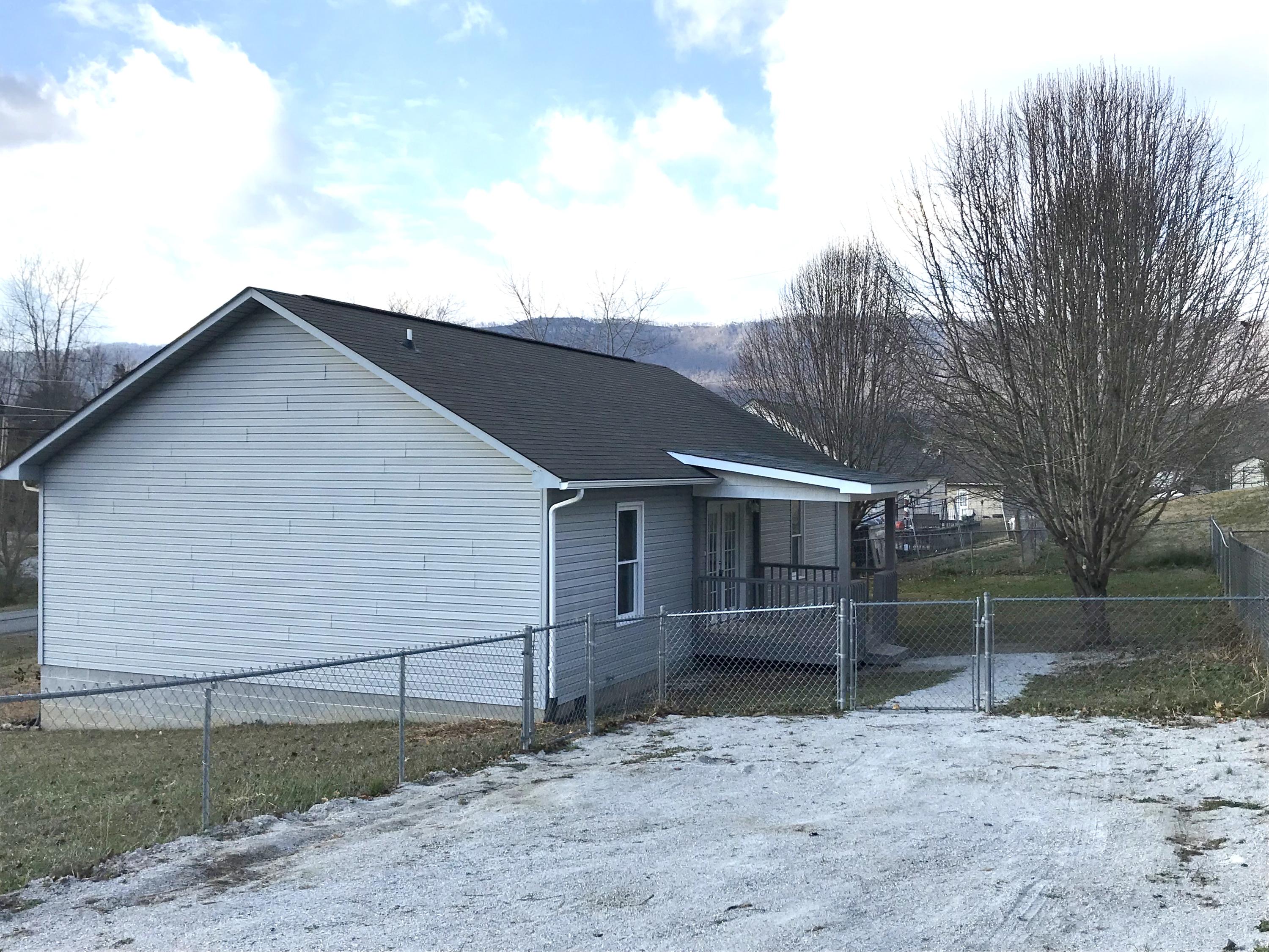 165 Sandy Hill Road La Follette, TN 37766 - Photo 15 of 16 Fenced yard
