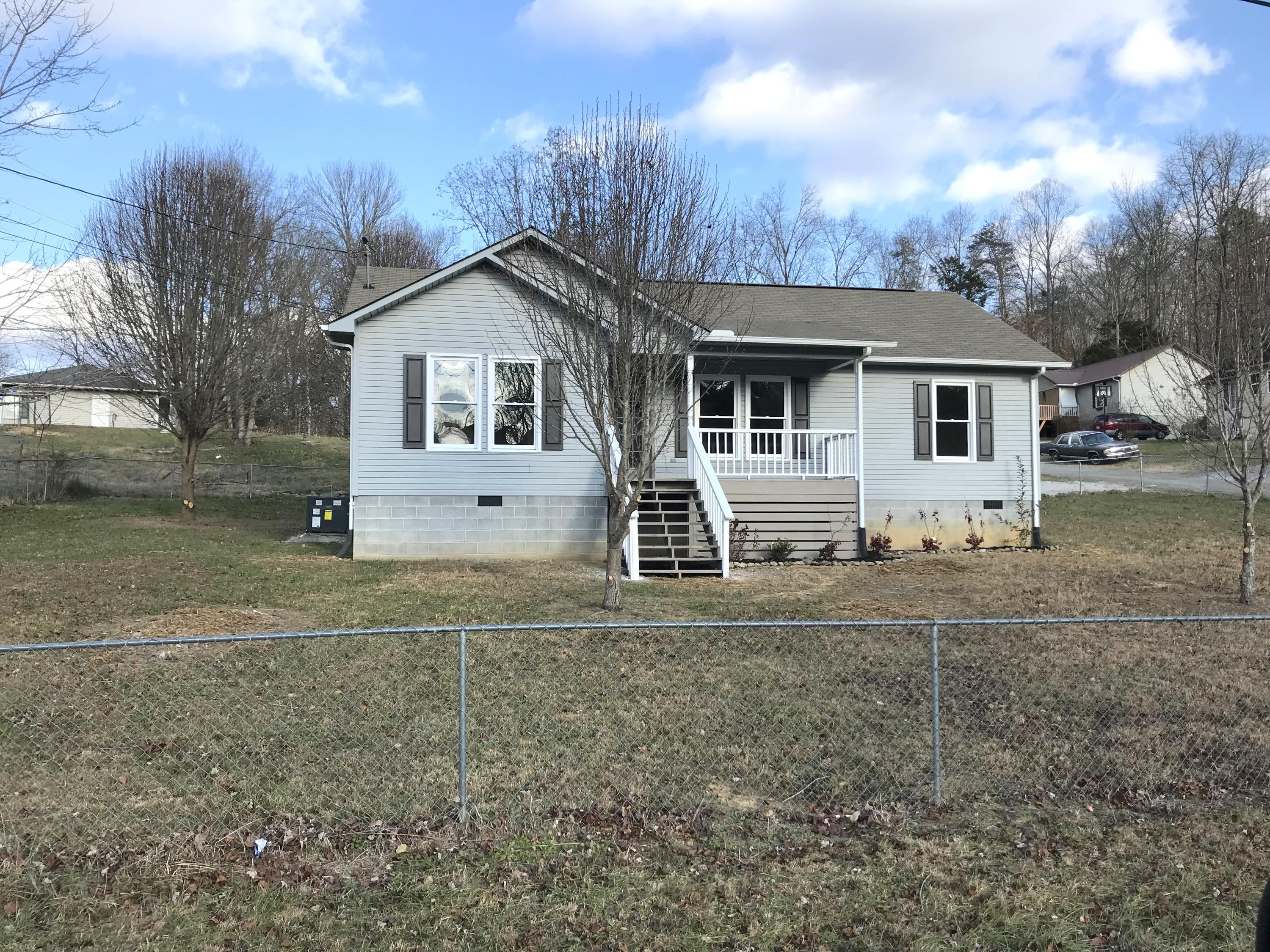 165 Sandy Hill Road La Follette, TN 37766 - Photo 16 of 16 Front view