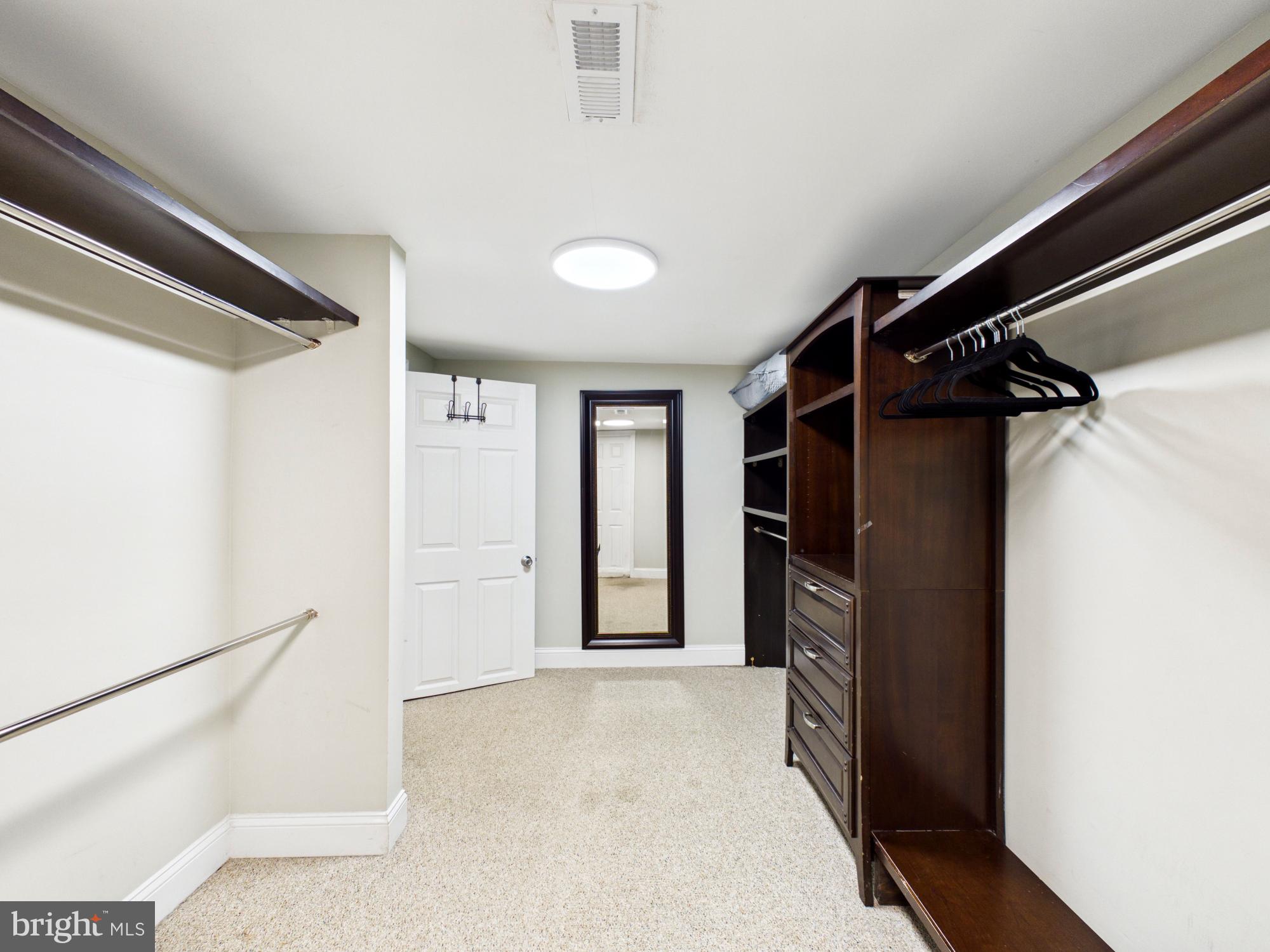 26285 Broadkill Road Milton, DE 19968 - Photo 77 of 98 Barn - Doggie Suite (Large Walk-In Closet)
