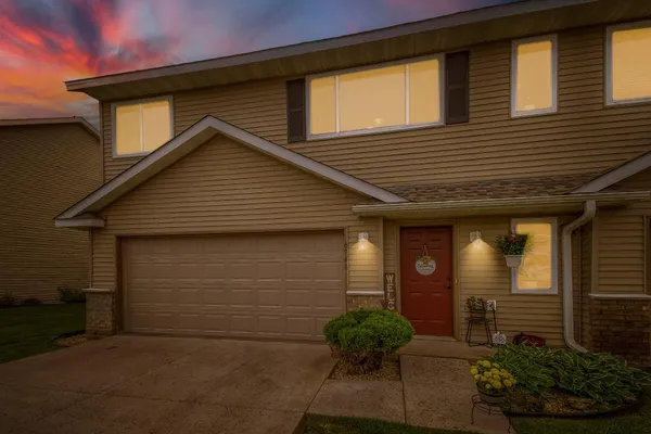 $230,000 | 6946 91st Street Northeast, Monticello, MN 55362