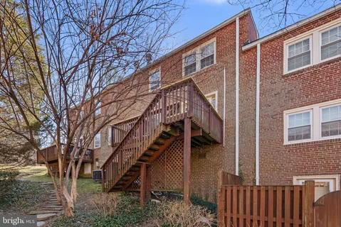 $874,900 | 4843 Willett Parkway, Unit 83, Chevy Chase, MD 20815