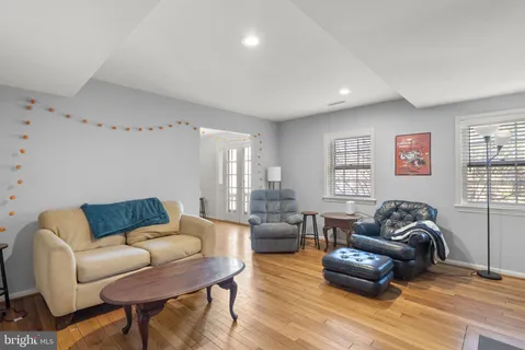 $874,900 | 4843 Willett Parkway, Unit 83, Chevy Chase, MD 20815