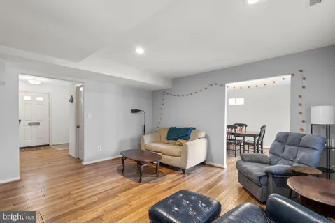 $874,900 | 4843 Willett Parkway, Unit 83, Chevy Chase, MD 20815