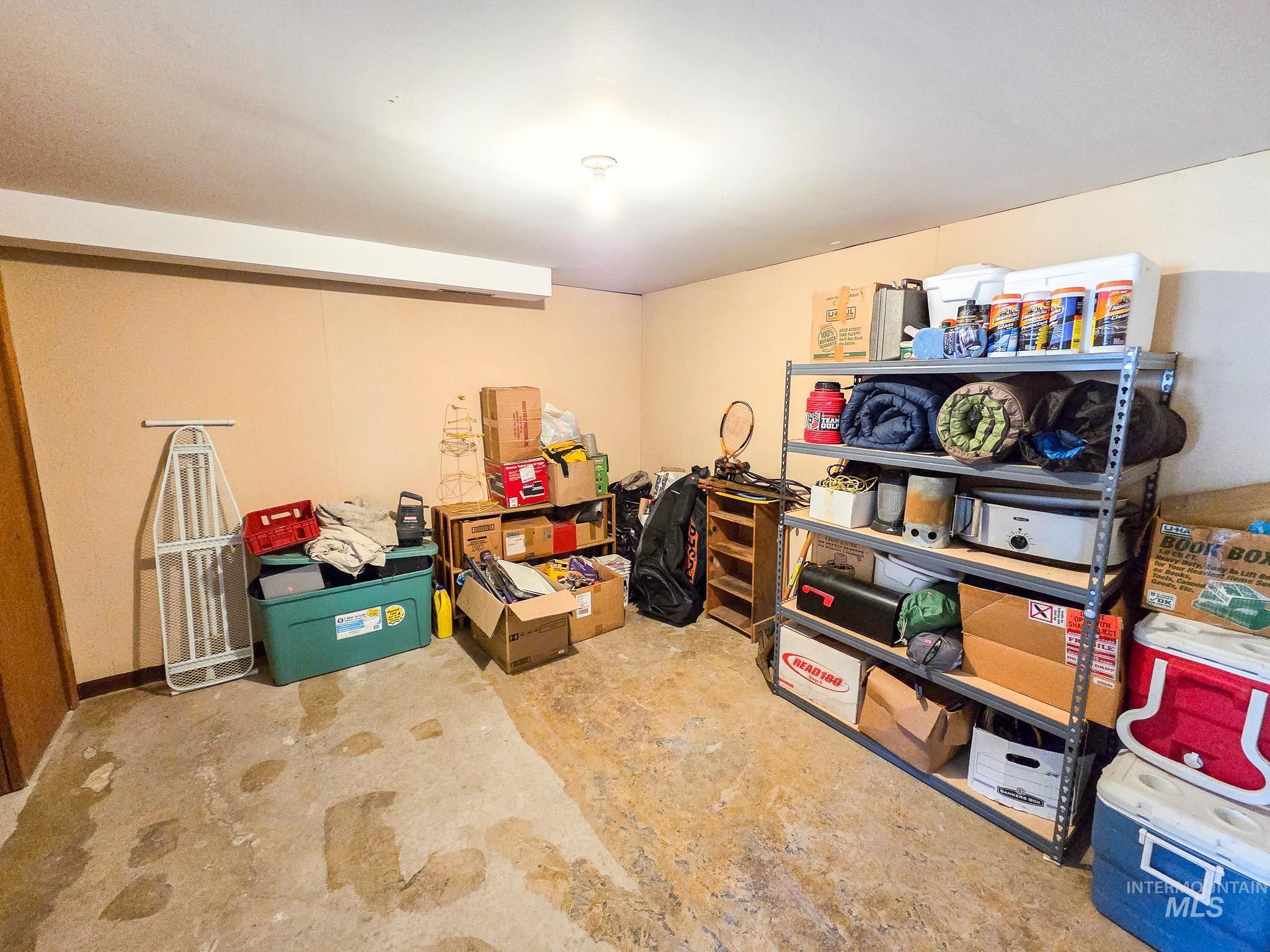 1043 Arlington Street Pomeroy, WA 99347 - Photo 17 of 32