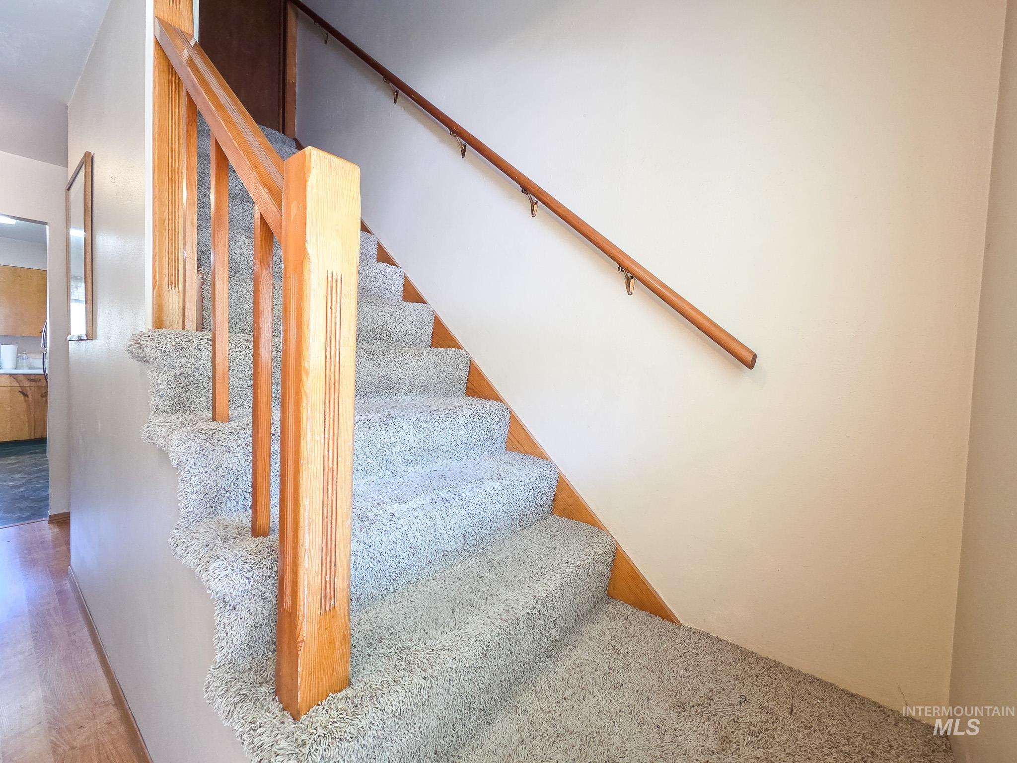 1043 Arlington Street Pomeroy, WA 99347 - Photo 4 of 32