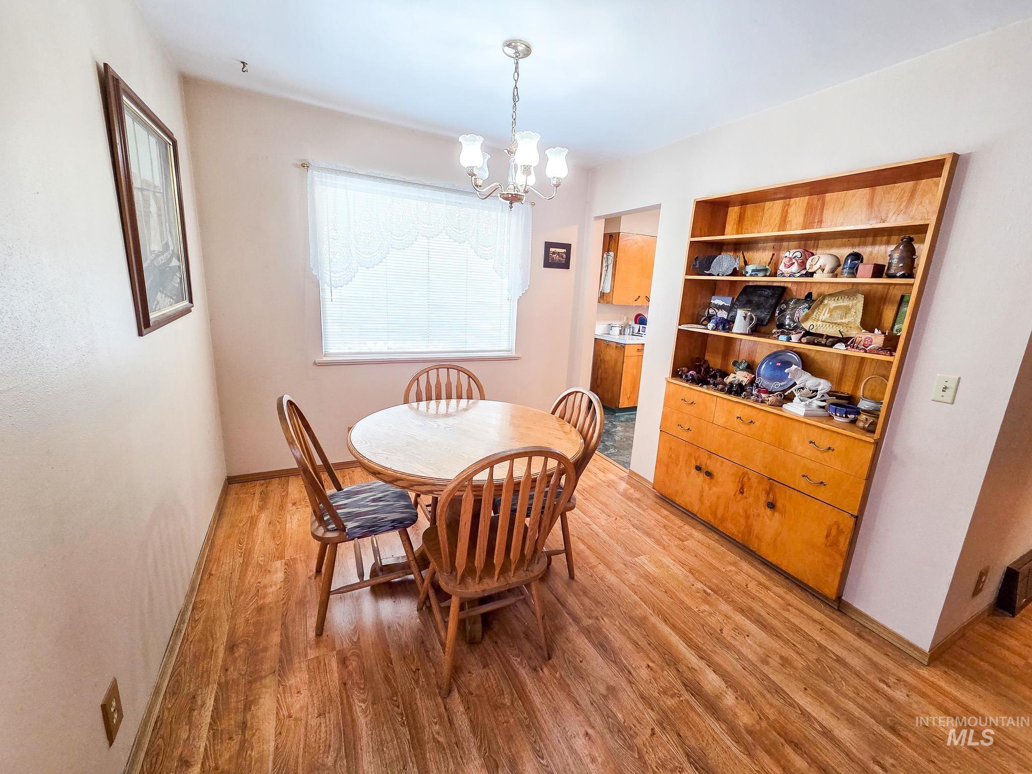 1043 Arlington Street Pomeroy, WA 99347 - Photo 9 of 32