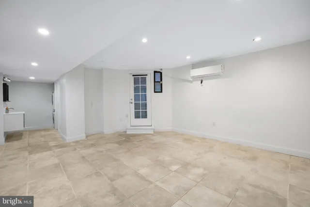 a view of empty room