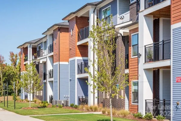 $1,687 | 1035 Strensall Lane, Unit B1, Charlotte, NC 28273