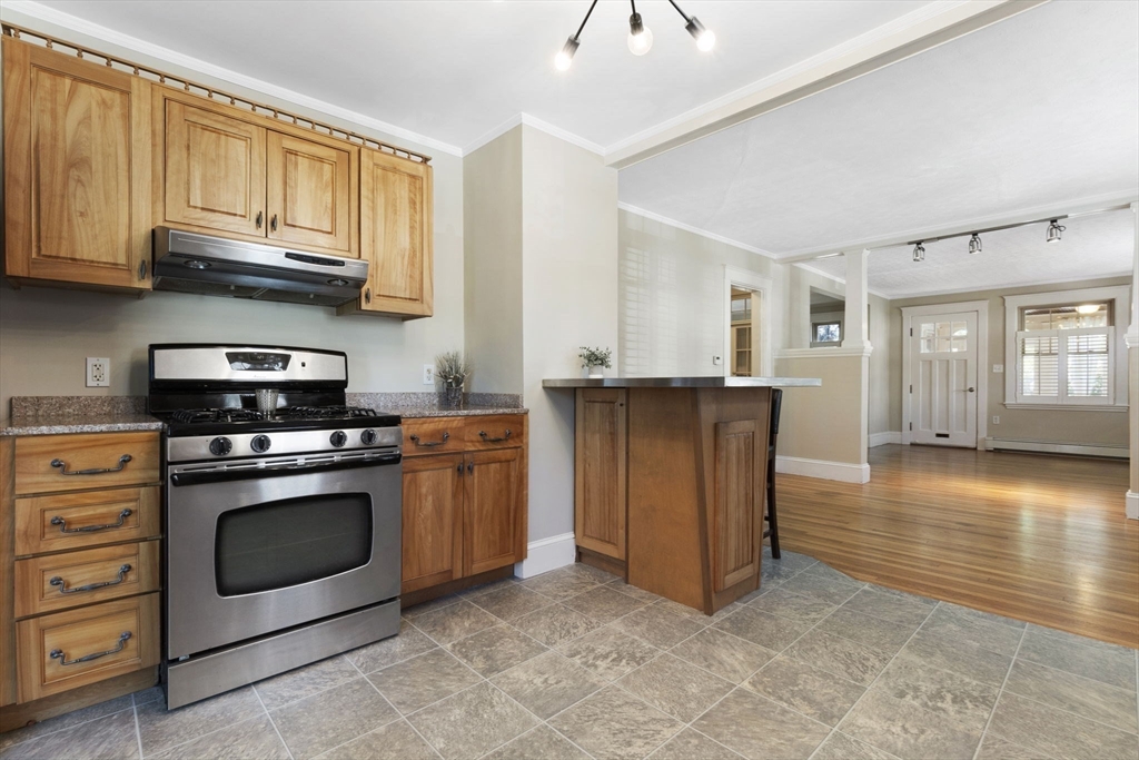 39 Sohier Road Beverly, MA 01915 - Photo 12 of 35 Gallery Image 12