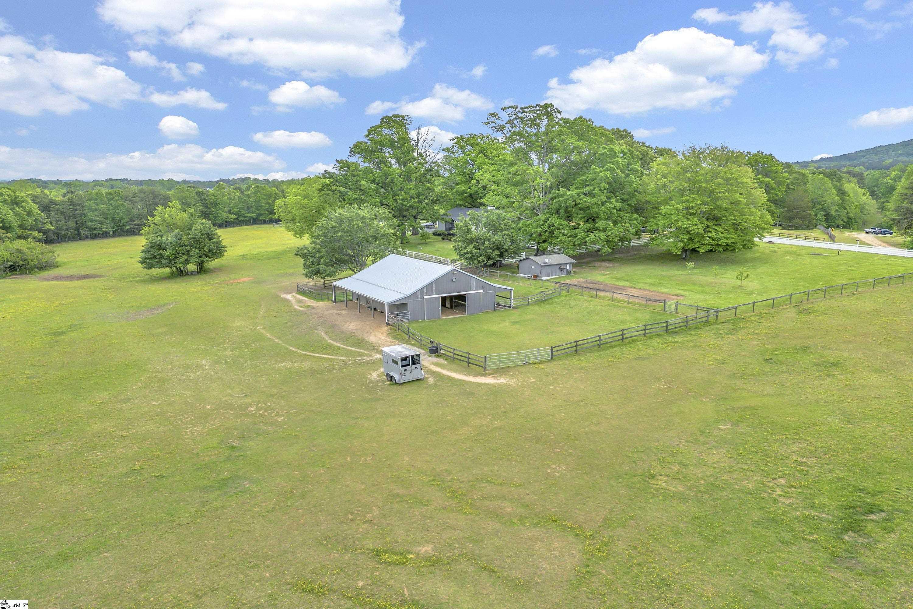 611 Little Texas Road Travelers Rest, SC 29690 - Photo 4 of 35 Gallery Image 4