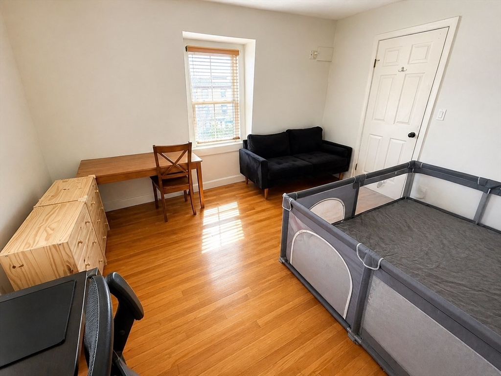 19 Prospect Street, Unit 19 Newton, MA 02465 - Photo 13 of 18