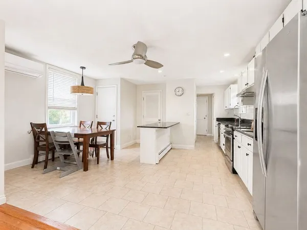 $3,700 | 19 Prospect Street, Unit 19, Newton, MA 02465
