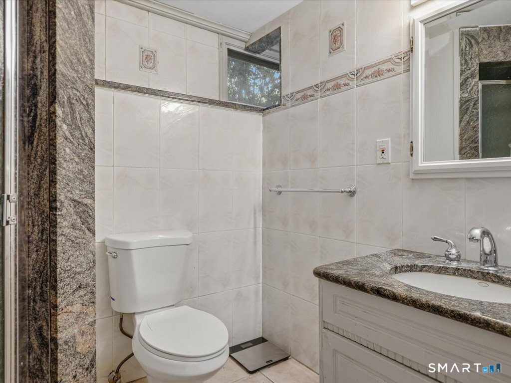 41 Sunny Lane Meriden, CT 06450 - Photo 27 of 32