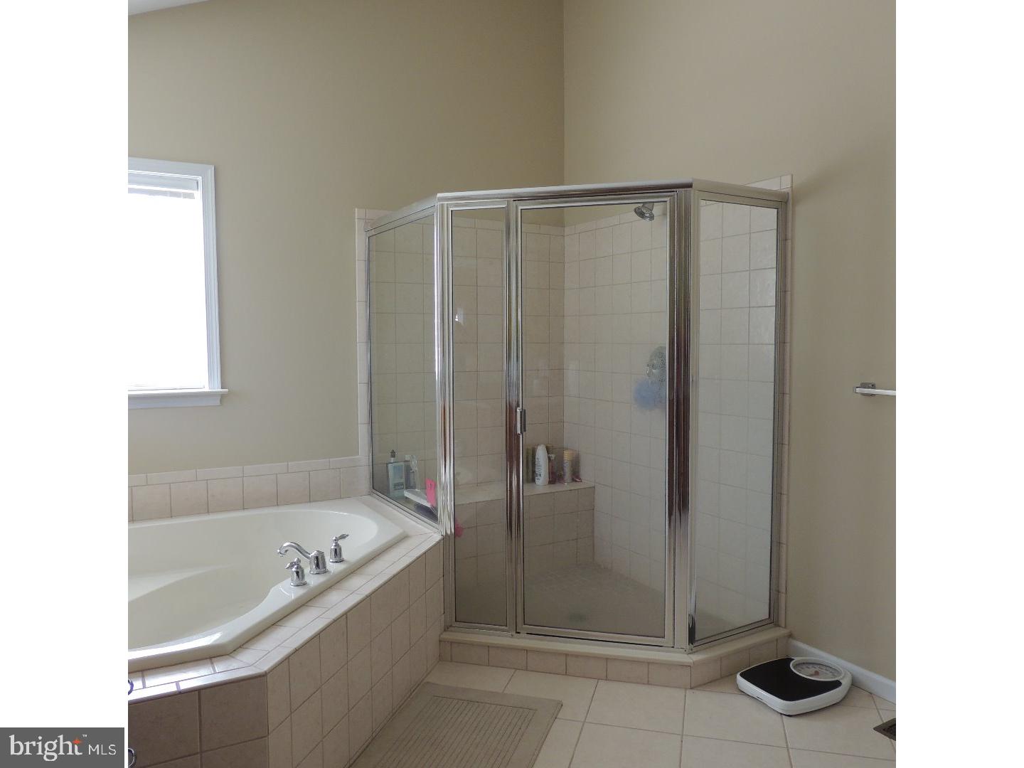 45 Kane Road Morgantown, PA 19543 - Photo 15 of 24 Master Bathroom