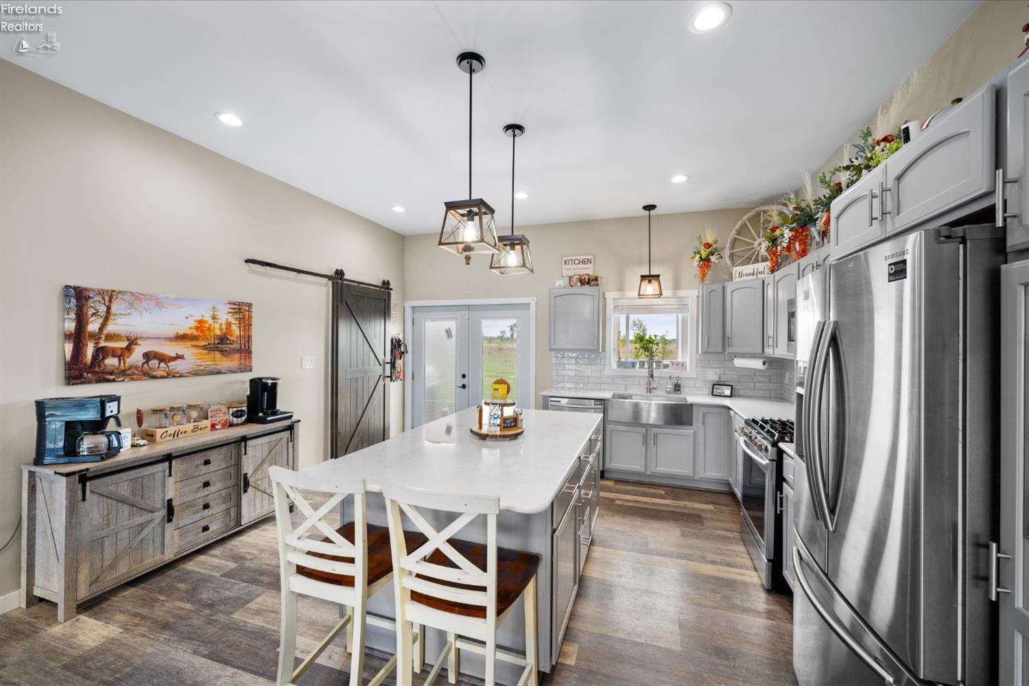 6330 West Harbor Road Port Clinton, OH 43452 - Photo 12 of 39 Gallery Image 12