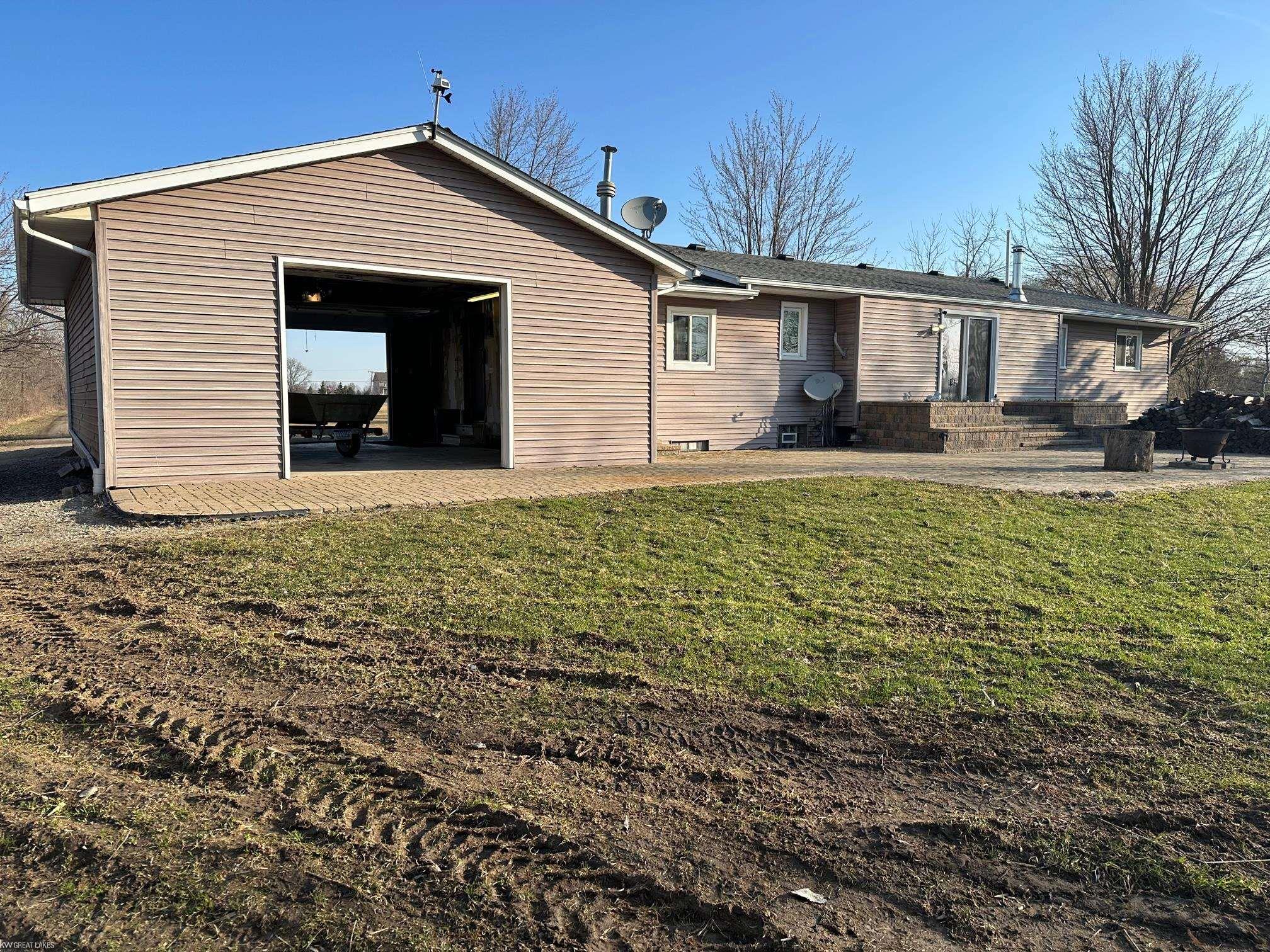 27500 Pratt Road Richmond, MI 48062 - Photo 11 of 77 50136288-2d0a67fd-4f2b-41ce-b263-4cce1d9bdb90.JPG