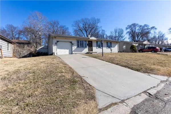 $195,000 | 3339 South Vermont Avenue, Independence, MO 64052