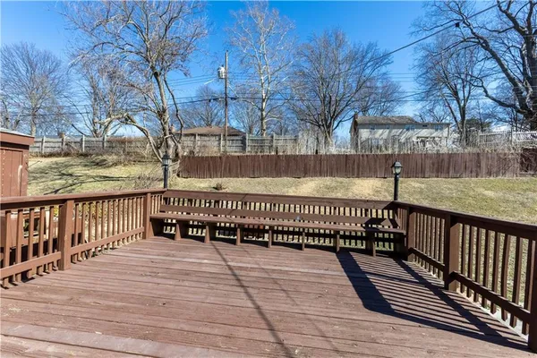$195,000 | 3339 South Vermont Avenue, Independence, MO 64052