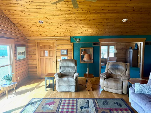 $399,900 | 10835 Barron Road, Chana, IL 61015