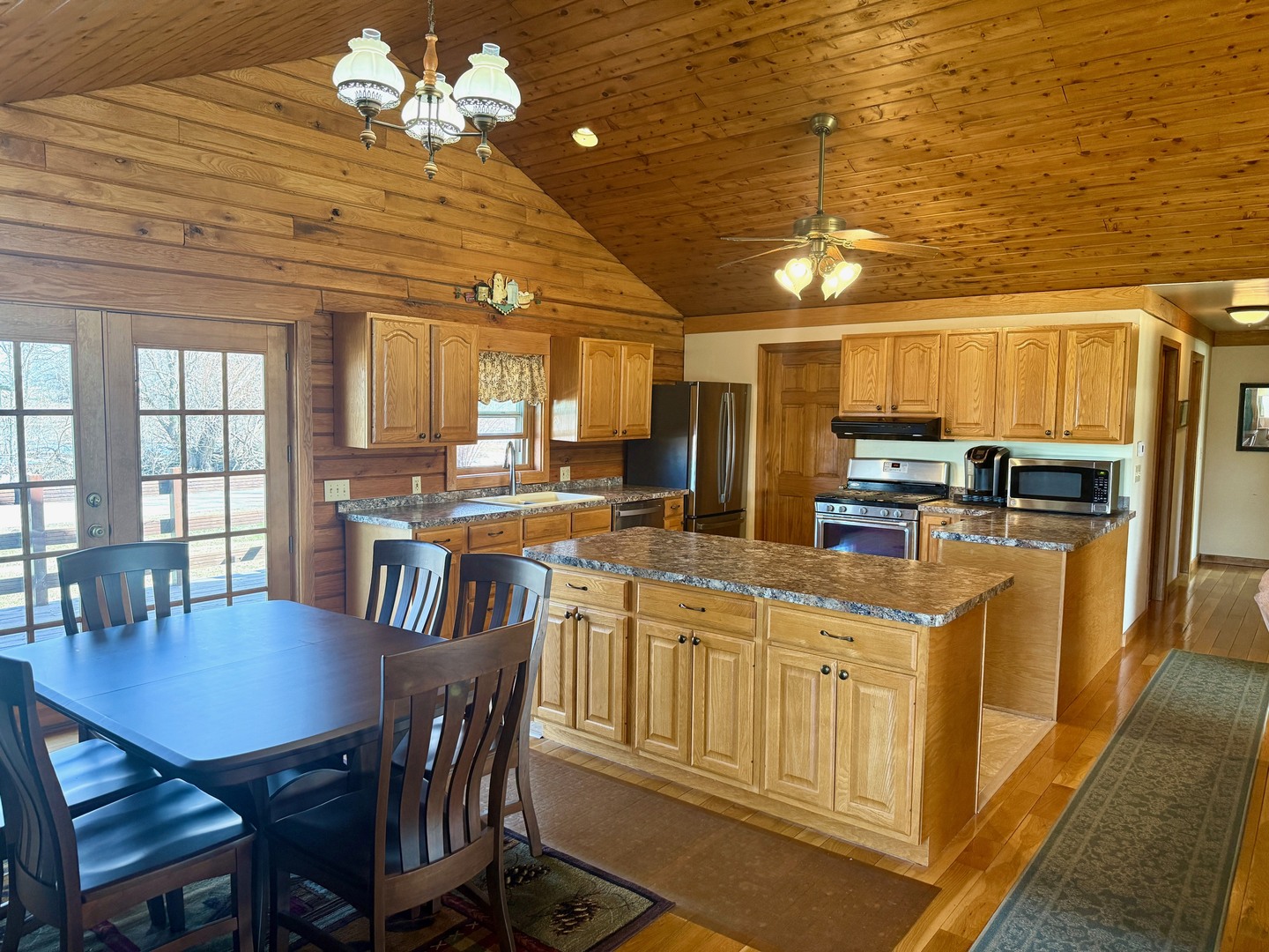 10835 Barron Road Chana, IL 61015 - Photo 8 of 50