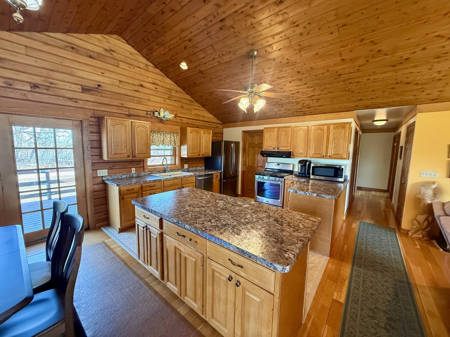 10835 Barron Road Chana, IL 61015 - Photo 9 of 50