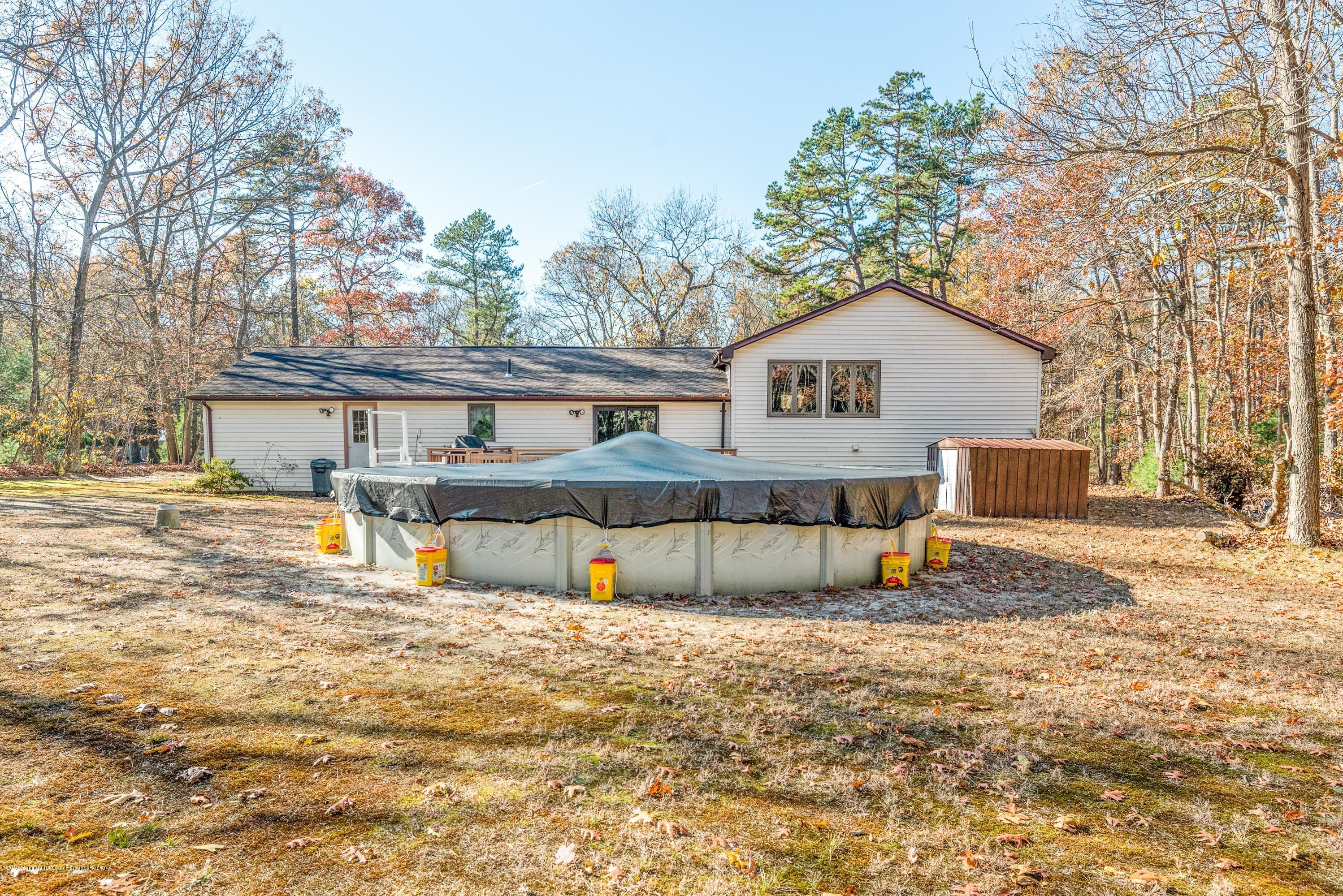 145 Toms River Road Jackson, NJ 08527 - Photo 12 of 25 Yard To House