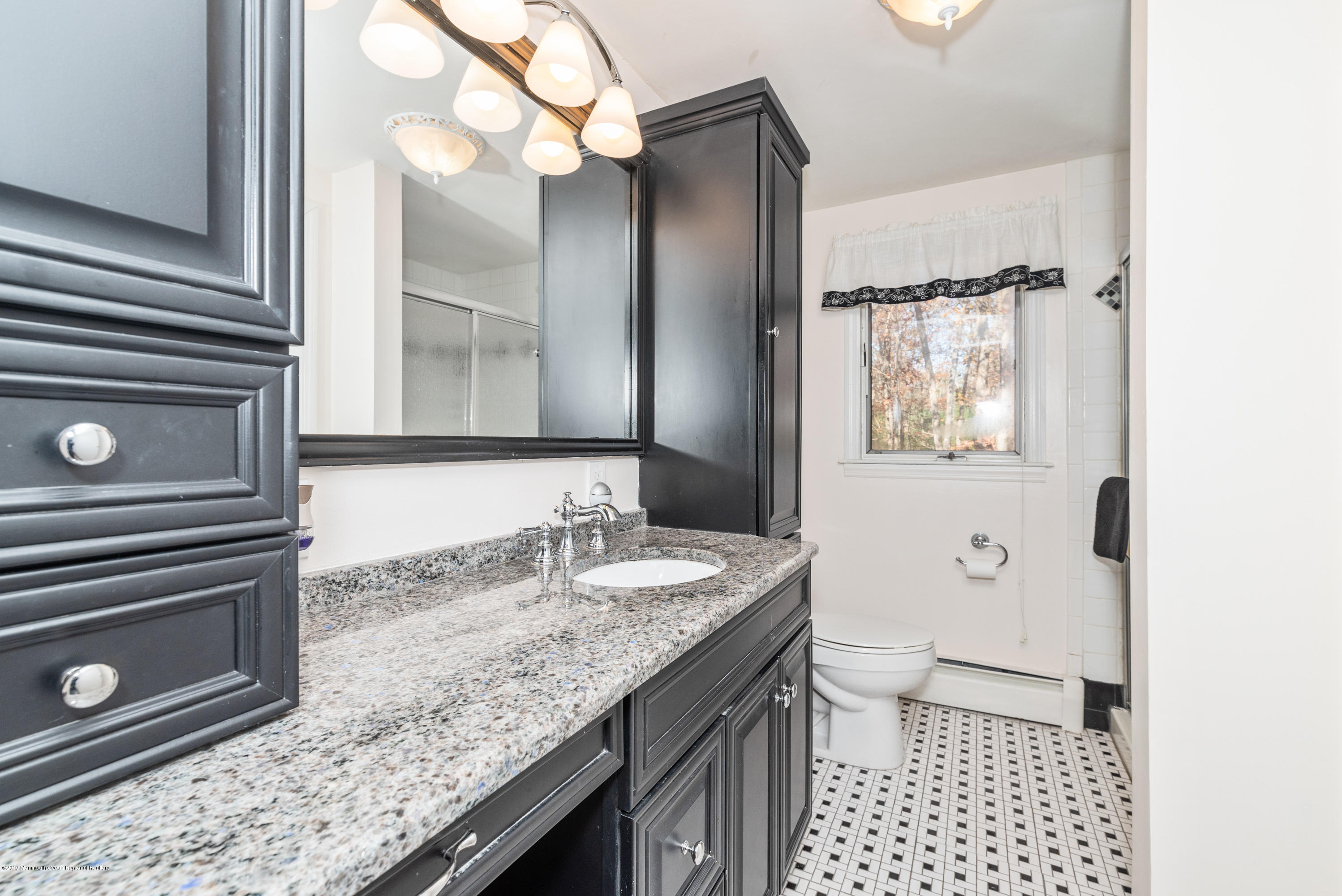 145 Toms River Road Jackson, NJ 08527 - Photo 15 of 25 Master Bathroom