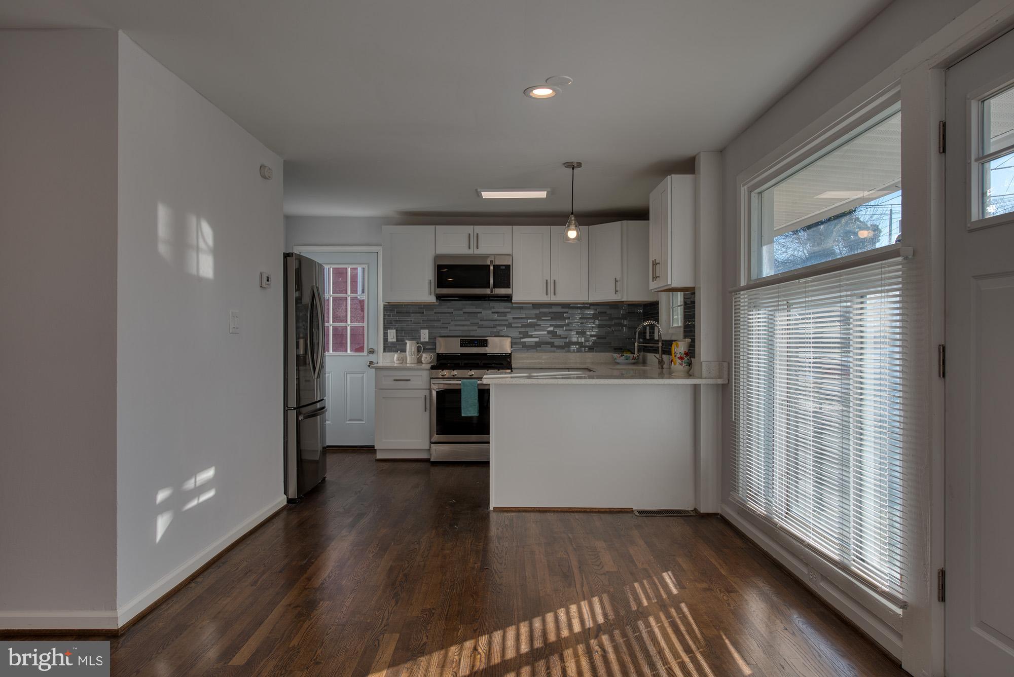 7861 Burnside Road Landover, MD 20785 - Photo 11 of 32 Gallery Image 11