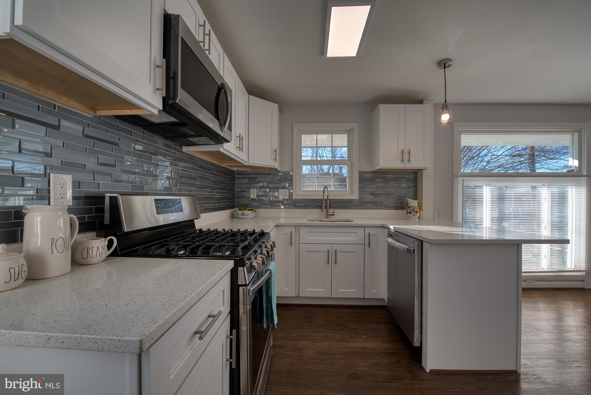 7861 Burnside Road Landover, MD 20785 - Photo 7 of 32 Gallery Image 7