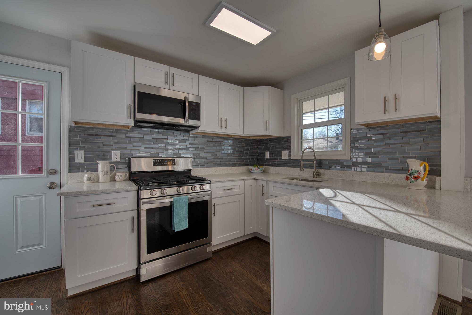 7861 Burnside Road Landover, MD 20785 - Photo 8 of 32 Gallery Image 8