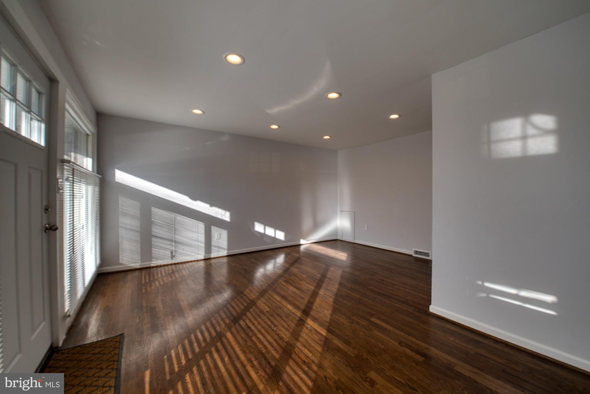 7861 Burnside Road Landover, MD 20785 - Photo 9 of 32 Gallery Image 9