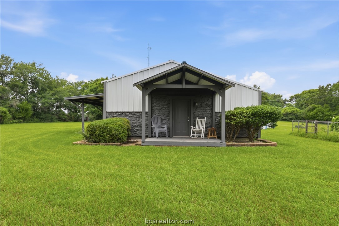 18578 Old Bundick Road Bryan, TX 77808 - Photo 9 of 44 Outbuilding