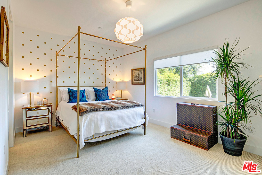 7916 West 83rd Street Playa del Rey, CA 90293 - Photo 11 of 26 Gallery Image 11